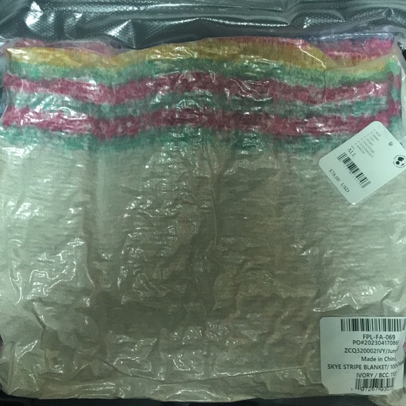 FREE PEOPLE SKYE STRIPE BLANKET - Picture 4 of 4